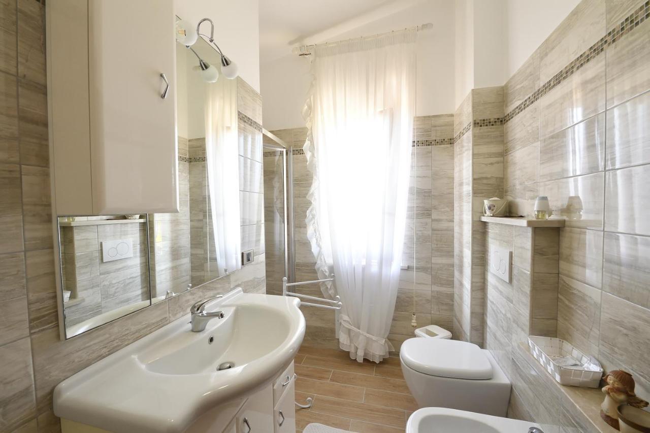 Villa Dafne Mare Fondi Sperlonga エクステリア 写真
