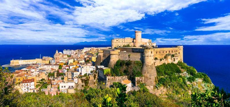 Villa Dafne Mare Fondi Sperlonga エクステリア 写真